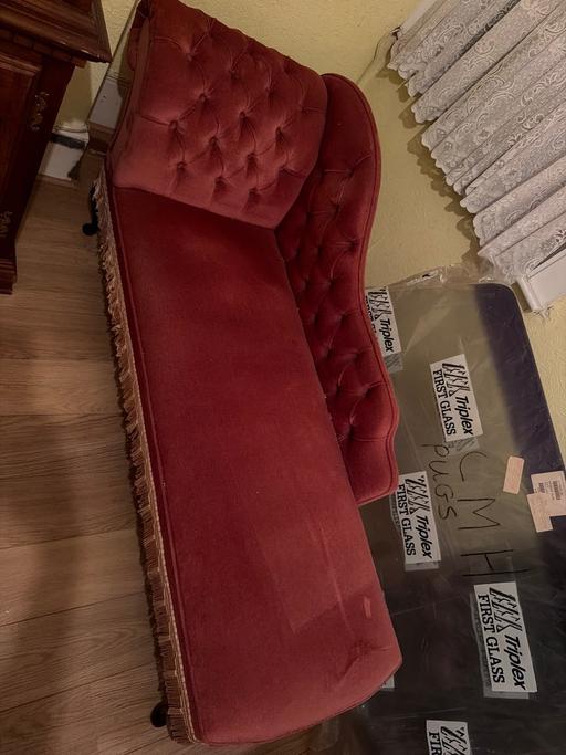  — Velvet Chaise lounge