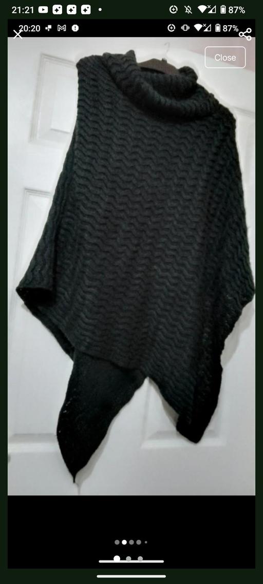 — women poncho size S/M