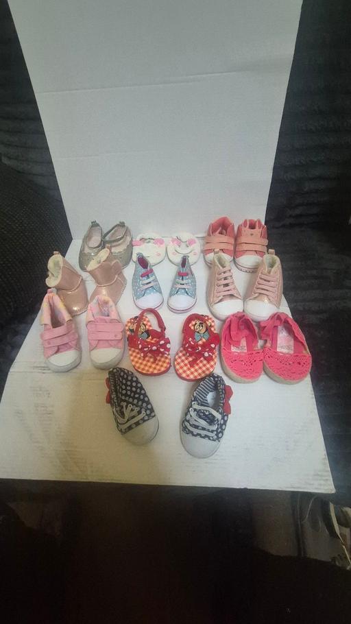  — baby shoes