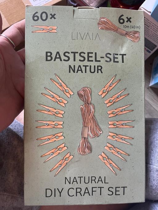  — New craft string n peg set