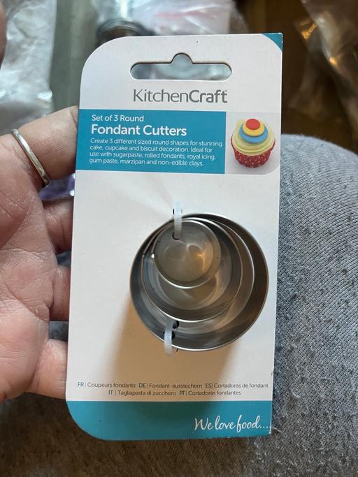  — New fondant icing cutters