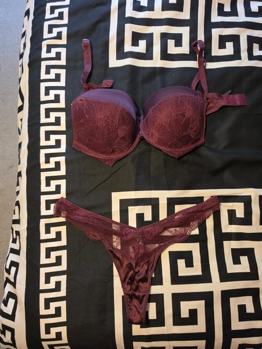  — lingerie set
