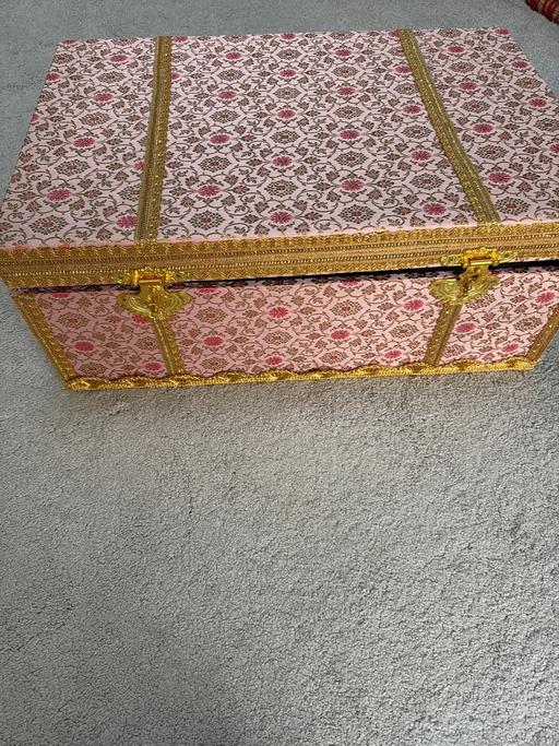  — Beautiful storage box