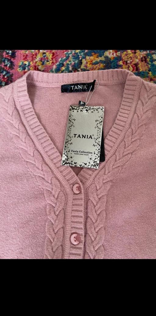  — Women sweater