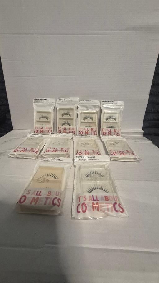  — glamour eyelashes