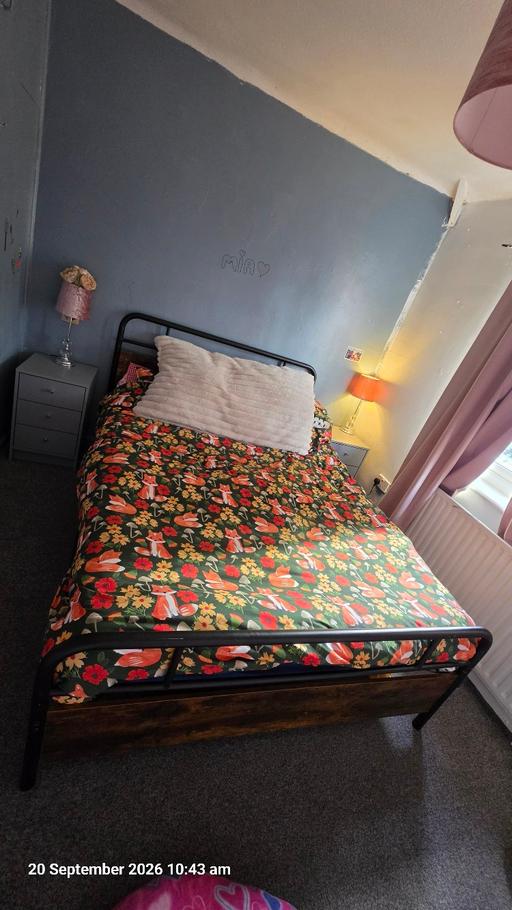  — king size bedframe and mattress