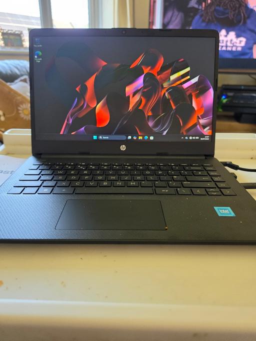  — HP Laptop