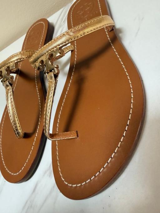  — Tory Burch brown gold leather thong sandals