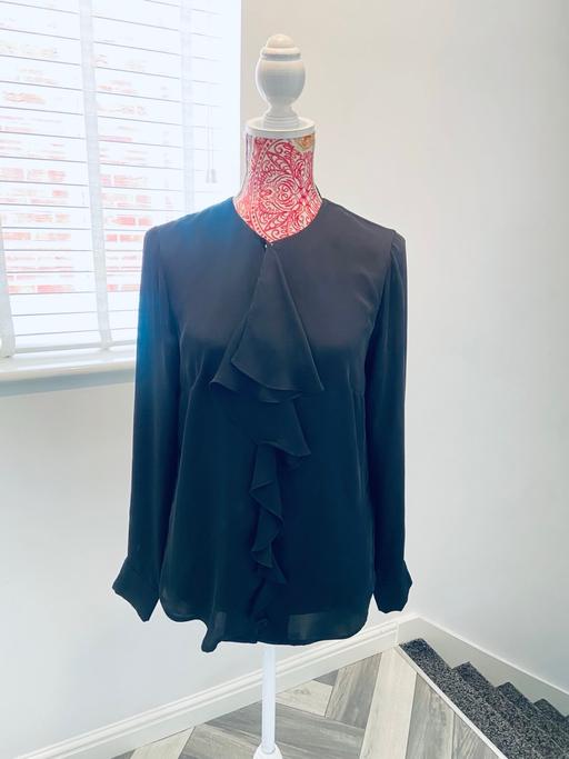  — (8) H&M BLOUSE