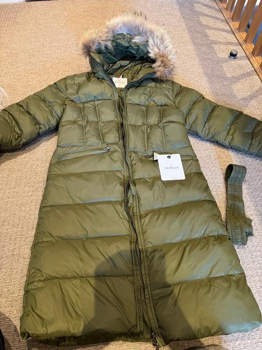  — Brand new ladies coat 10-12