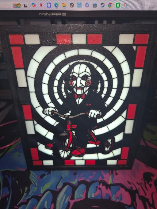  — saw stain glass style light box