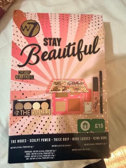  — W7 Stay Beautiful Makeup Collection