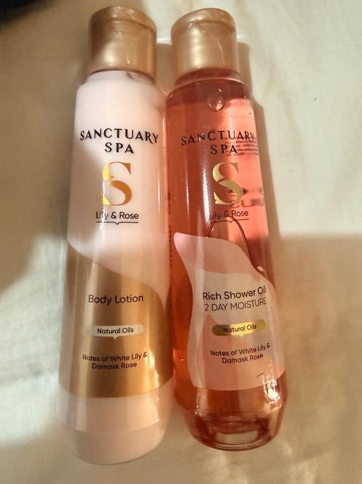  — Sanctuary Spa Lily & Rose Body Duo