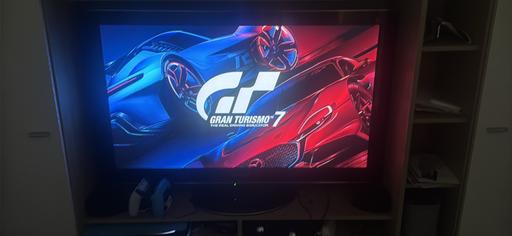  — Panasonic 3d tv with extras