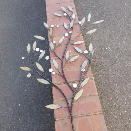  — 34 inch Metal Garden or House Wall Decoration