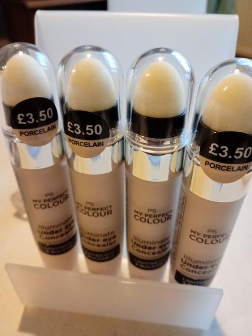  — joblot of under eye concealers