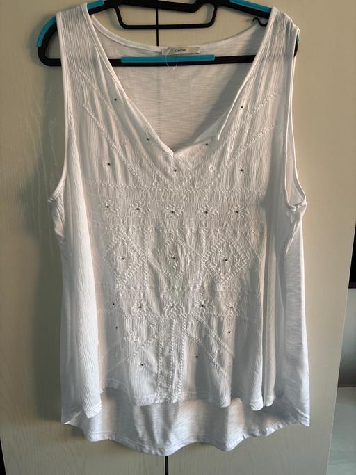  — Ladies blouse