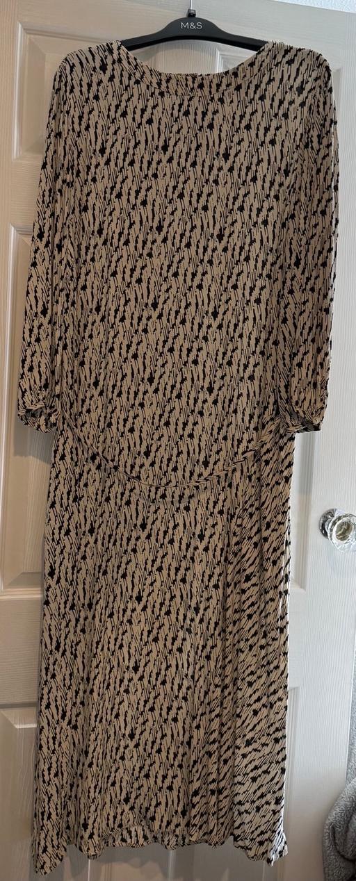  — Ladies midi dress 20