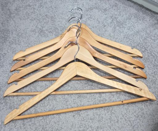  — 5 wooden hangers
