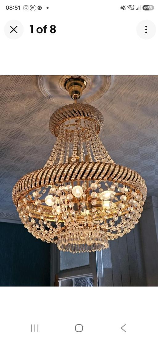  — Ceiling light