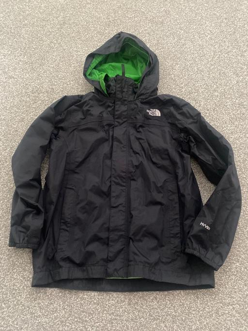  — Boys north face raincoat