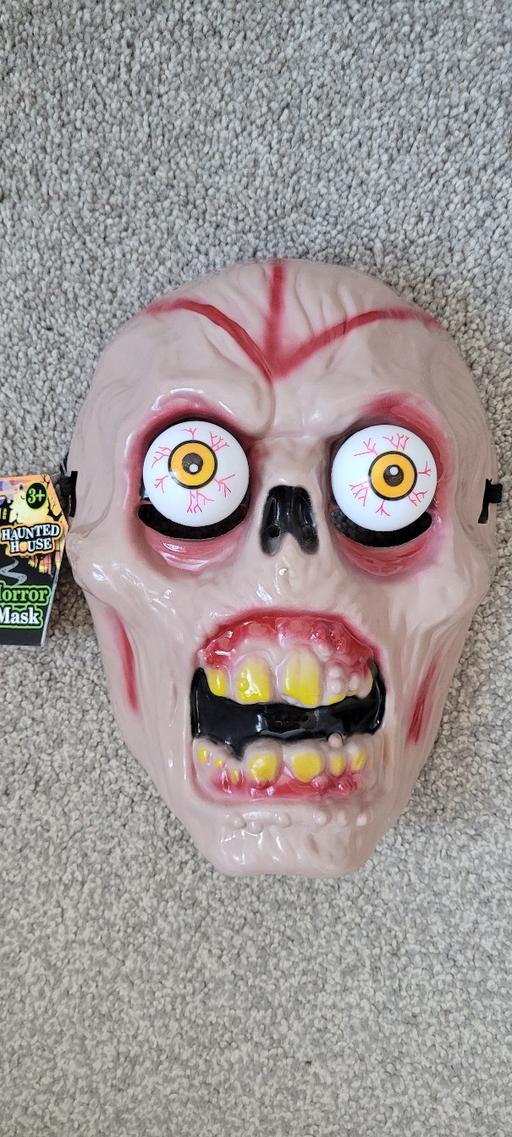  — New Halloween monster mask