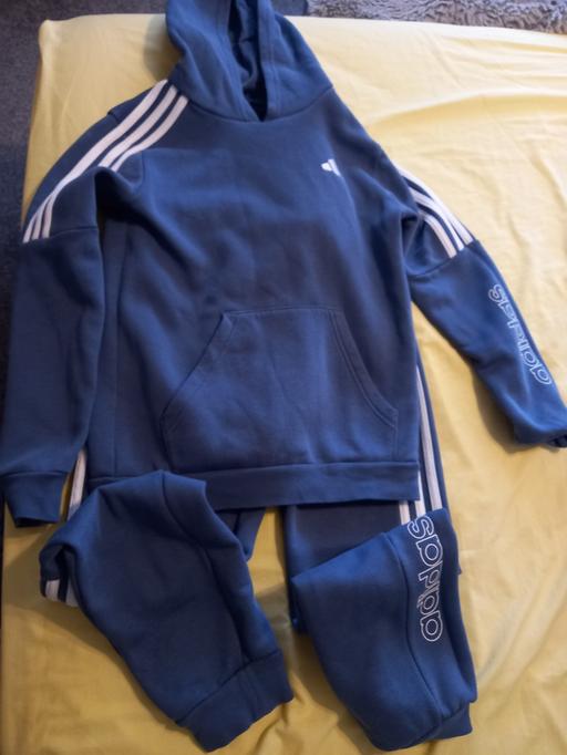  — adidas trackie 11-12 years