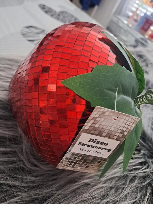  — giant bling strawberry no offers