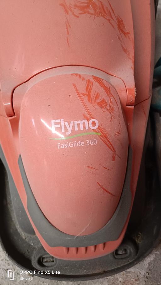  — Flymo hover mower and bosh strimmer