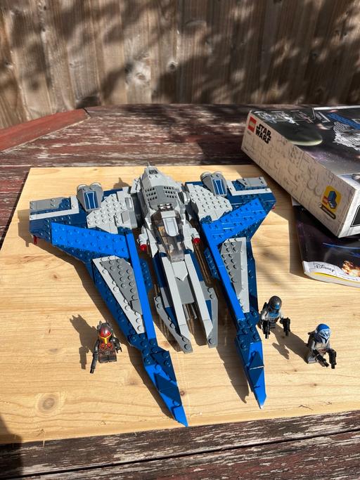  — Lego Star Wars - Mandalorian Starfighter