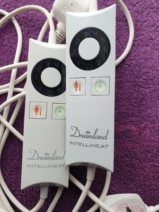  — DOUBLE ELECTRIC BLANKET
