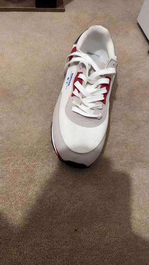  — Runyan sheos 9.5
