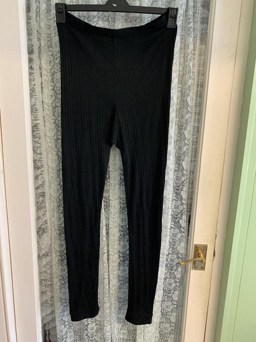  — Ladies legging