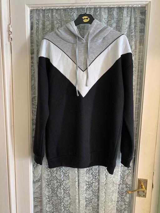  — Ladies hoodie