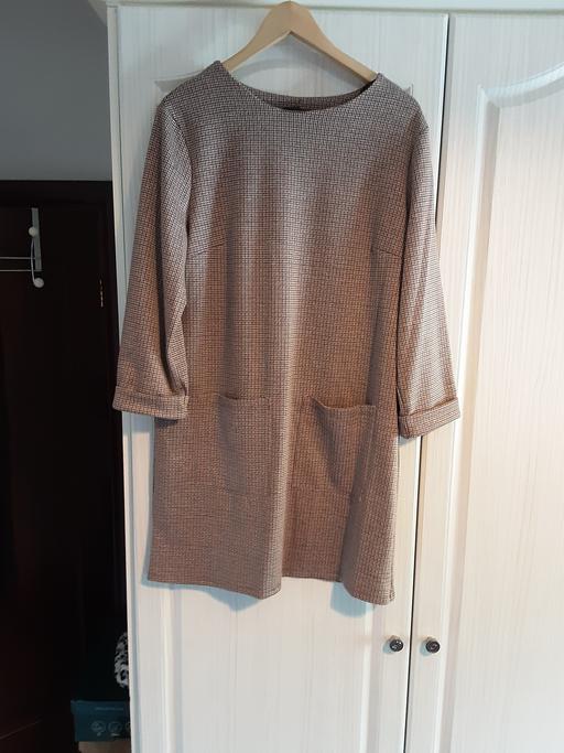  — Ladies Primark Dress