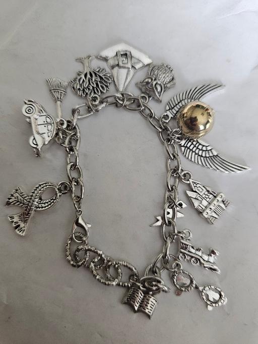  — adults charm bracelet harry potter
