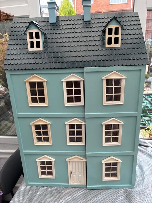  — Dolls house