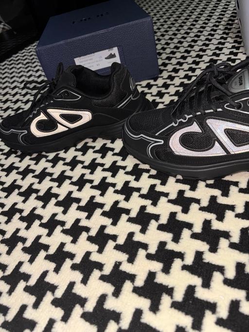  — Dior b30 men