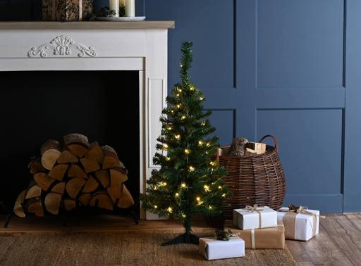  — Prelit Tabletop Tree