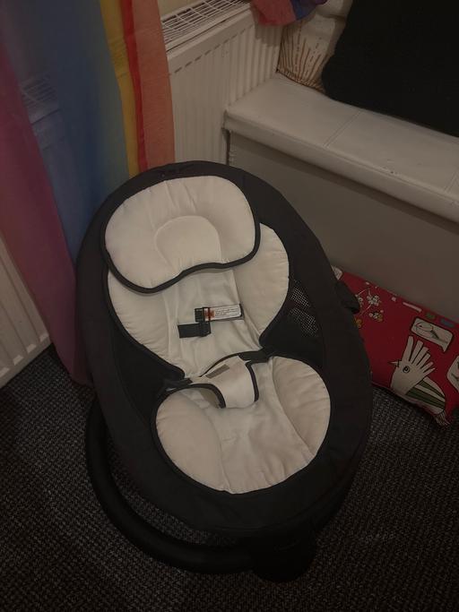  — Baby rocker