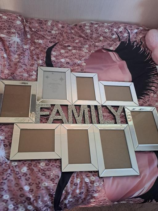  — large family bling frame