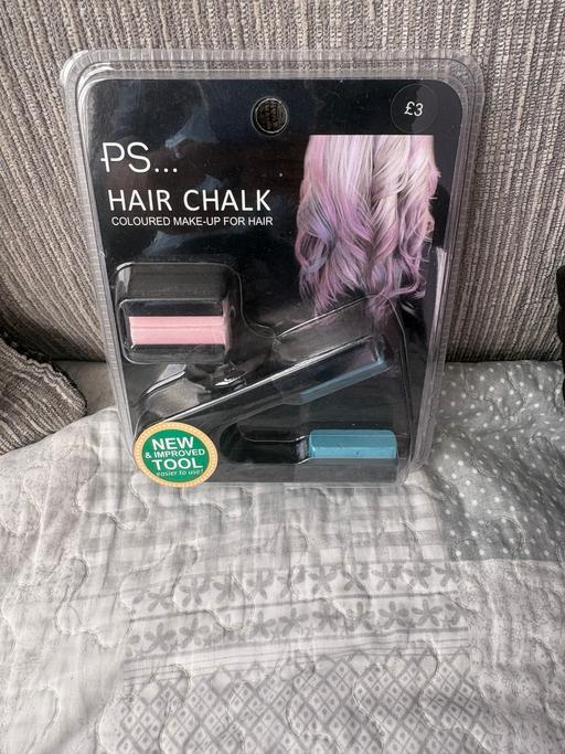  — New hair chalk