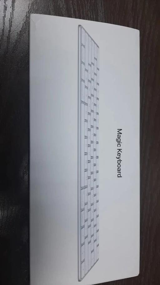  — Apple Magic Keyboard MLA22LLA (Silver)