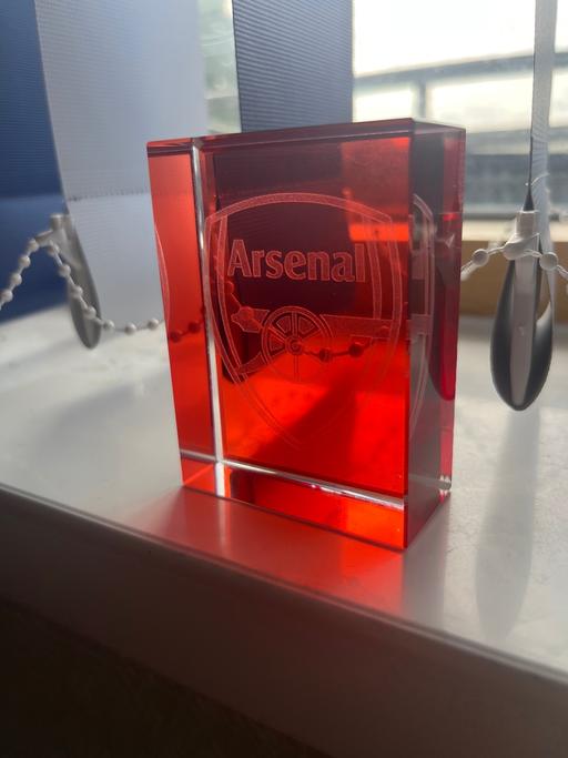  — Arsenal football Glass Paperweight