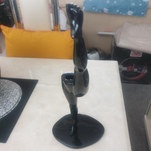  — candle holder