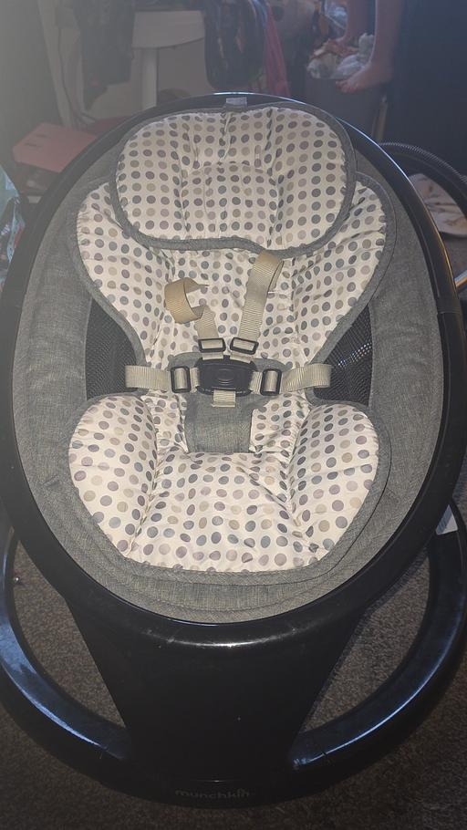  — Munchkin Swing