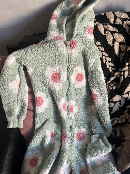  — Age 9-10 onesie