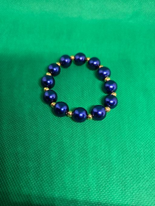  — Ladies Beaded Bracelet