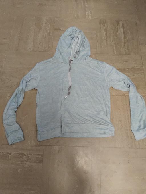  — Hoody Jumper 8-10.