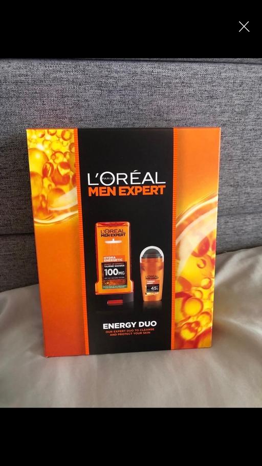  — Gift set